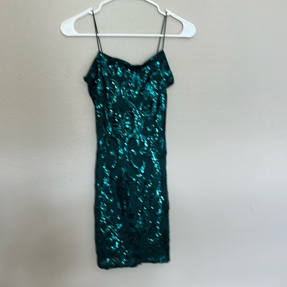 Size small women’s dress